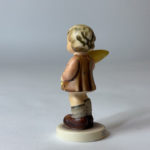 Goebel Hummel Figurine HUM 549 "A Sweet Offering" Orig Box - Hummel Club t90 - Picture 3 of 8